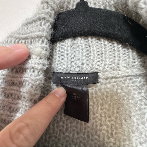 Ann Taylor Open Front Knit Cardigan short sleeve Sz M - NWT Wool blend - Picture 4 of 5